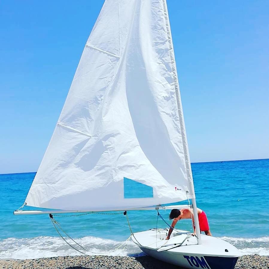 Luna Apartaments Badolato Marina Bagian luar foto